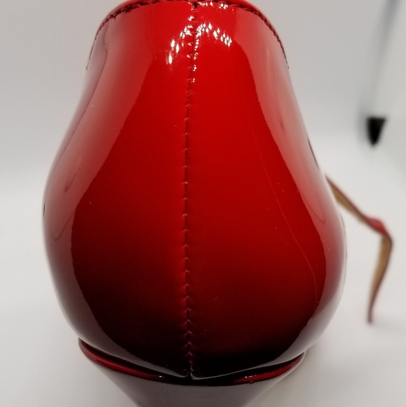 Shoes - Picture 3 of 6